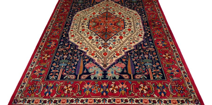Collectable & Silk – Baktiar Fine