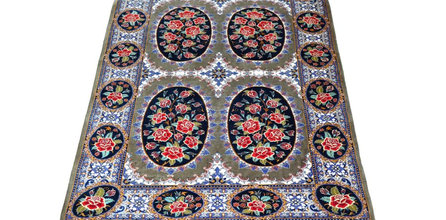 Collectable & Silk – Qum Silk 1